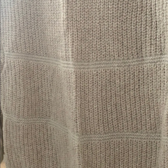 Cream and gold accent maternity sweater - Picture 3 of 3